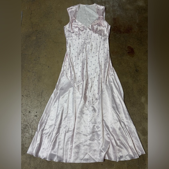 Vintage Vanity Fair Bow Print Pale Pink Nighty Nightgown Satin Slip Dress 70s - Picture 9 of 9